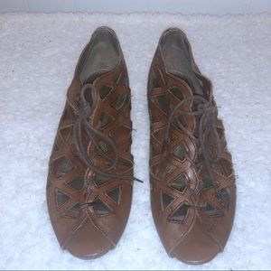 Elpitas “Tessa” Gladiator sandal